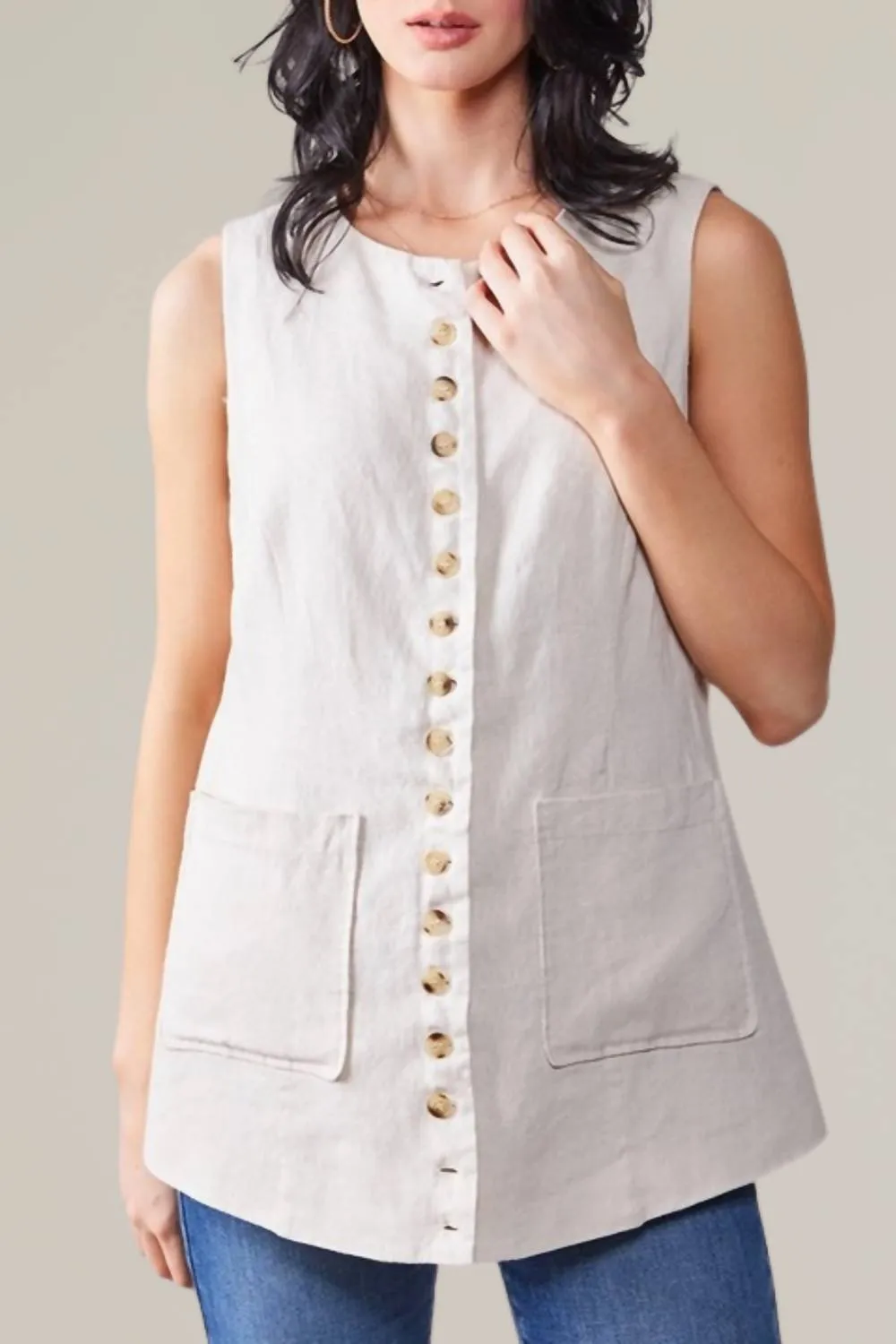 Aaron & Amber - linen longline vest