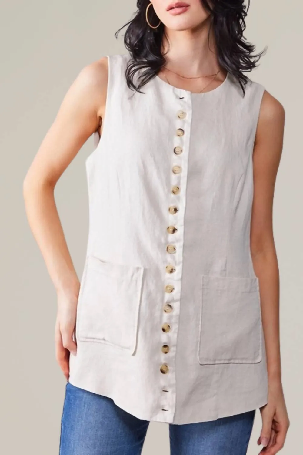 Aaron & Amber - linen longline vest
