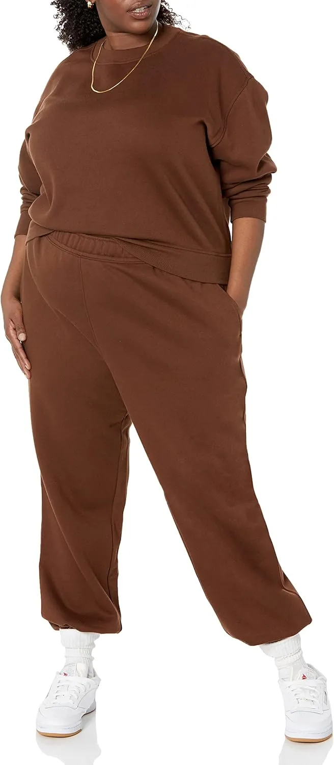 Amazon Essentials Women's Relaxed Jogger (Available in Plus Size)