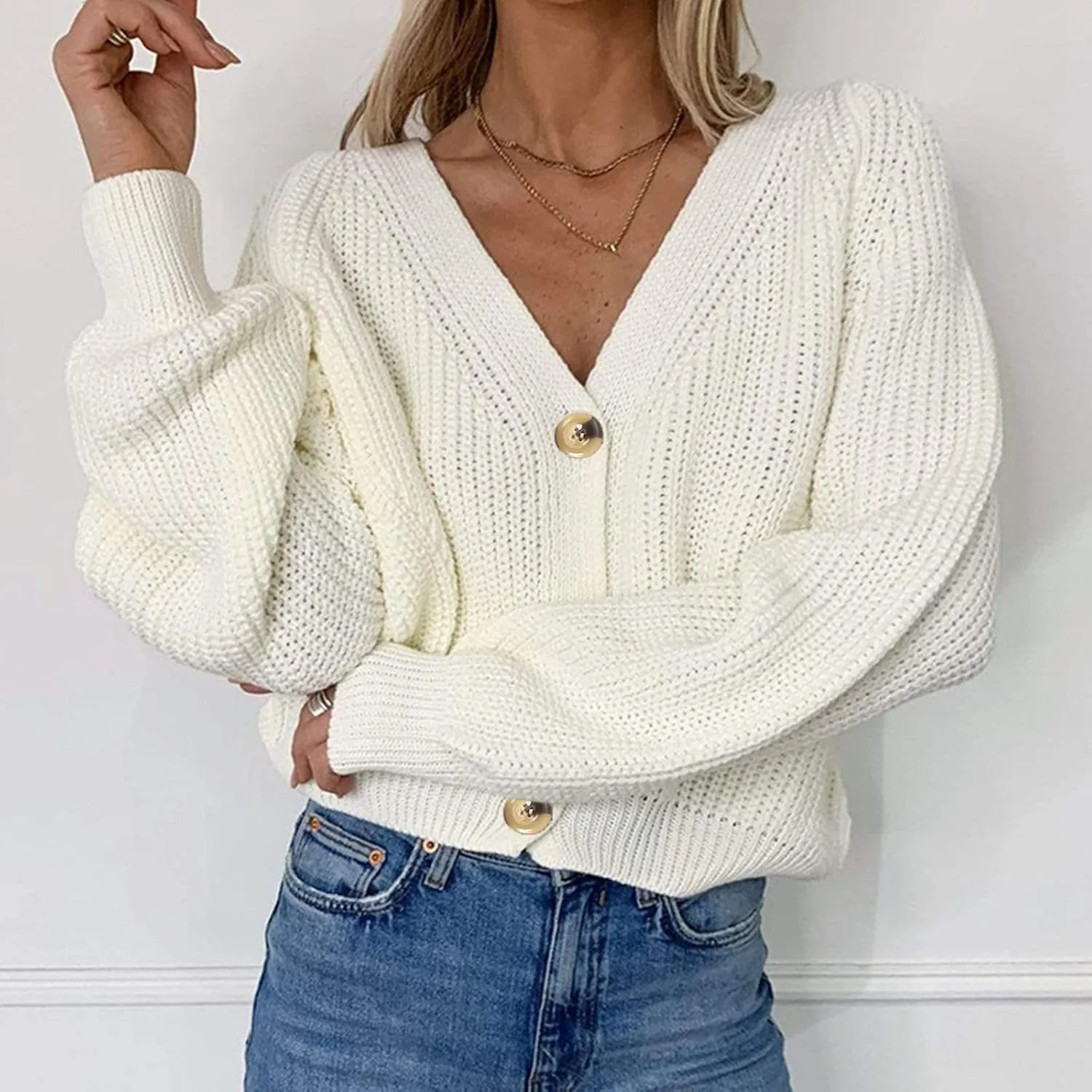 Cardigan Sweaters for Women Lightweight Open Front Chunky Knit Long Sleeve V Neck Button Loose Cropped Cardigan