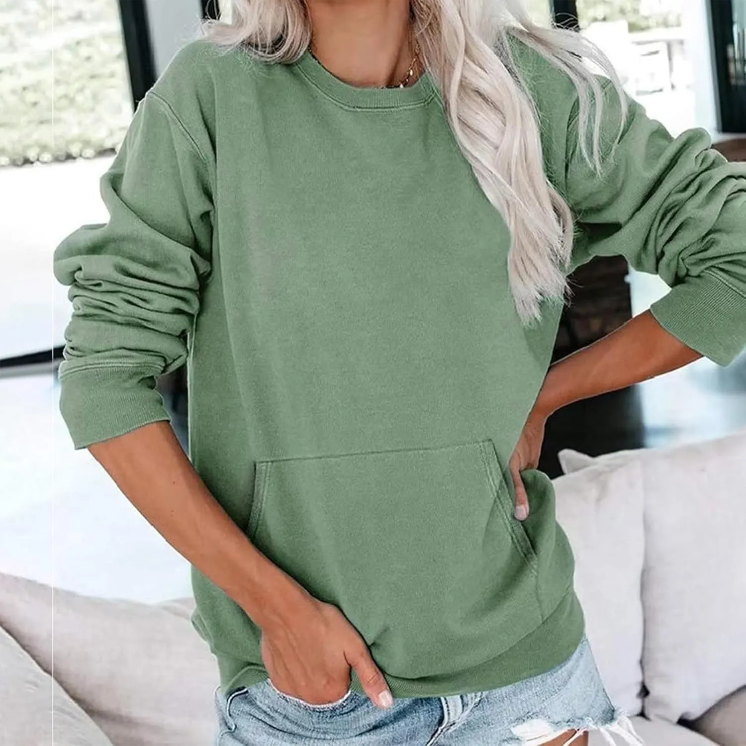 fanmpghleoo Sweatshirt for Women Crewneck Fleece Lined Sweatshirts with Pockets Drop Shoulder Trendy Plain Basic Comfy Hoodie