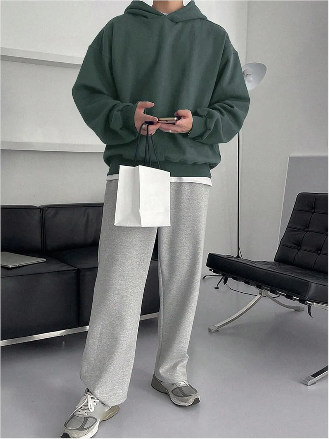 SOLY HUX Men's Oversized Hoodies Long Sleeve Drop Shoulder Basic Pullover Sweatshirt with Hood