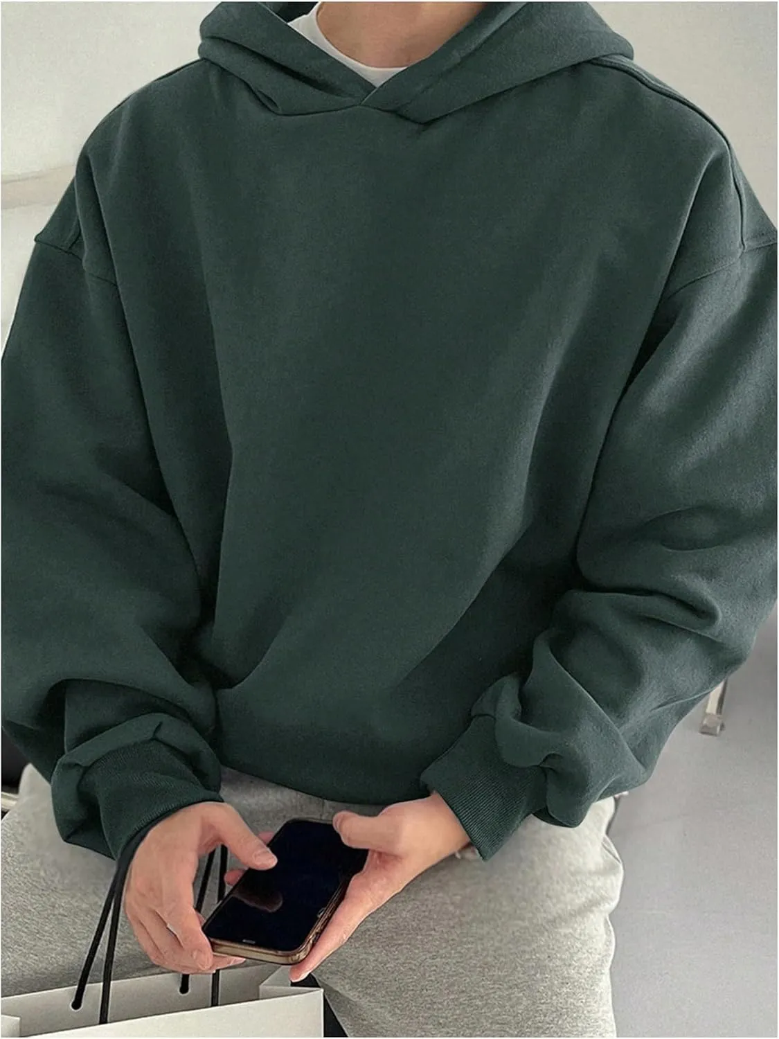 SOLY HUX Men's Oversized Hoodies Long Sleeve Drop Shoulder Basic Pullover Sweatshirt with Hood