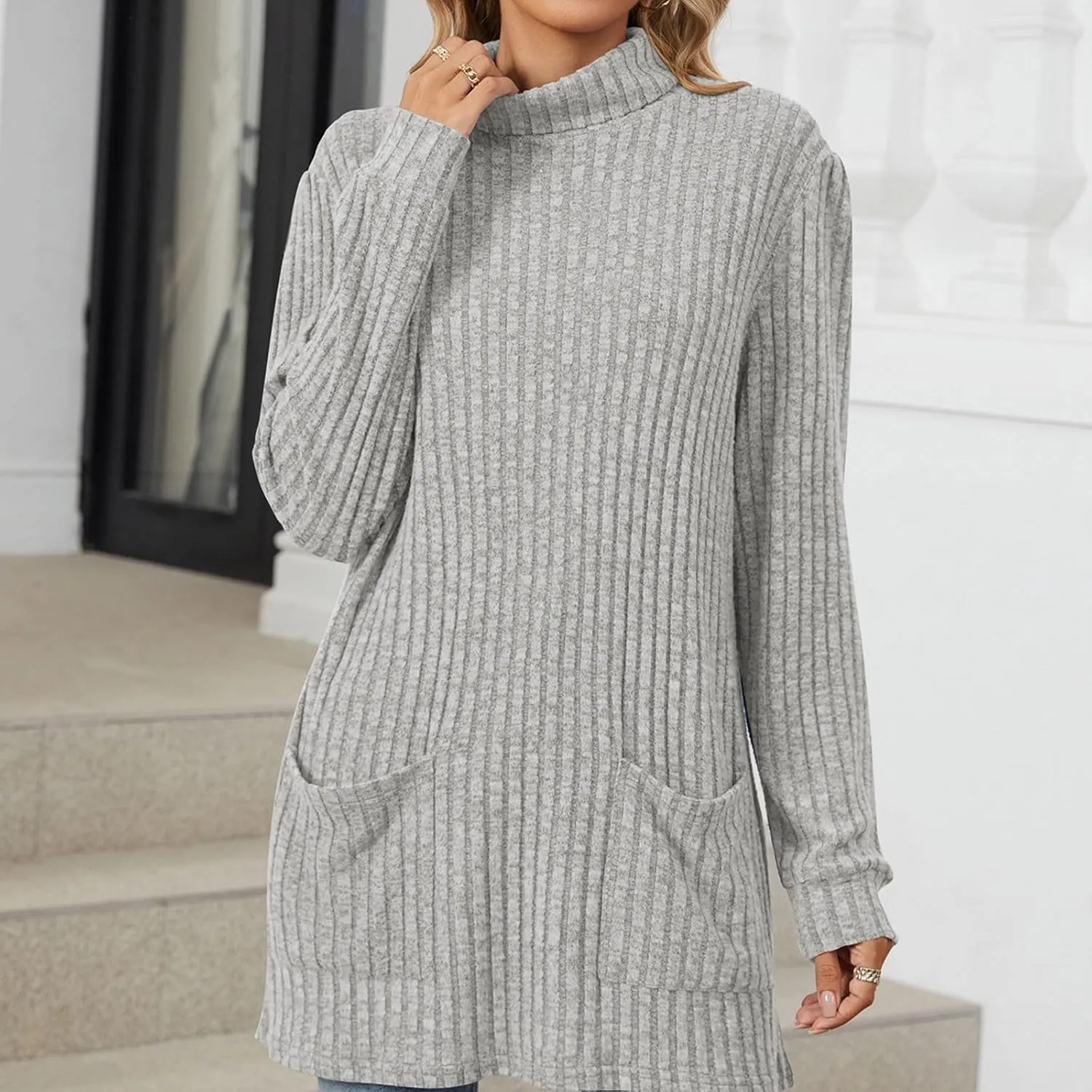 Turtle Neck Long Sleeve Sweater for Women Mid Length Casual Sweater Oversized Winter Pullover Blouse with Pockets