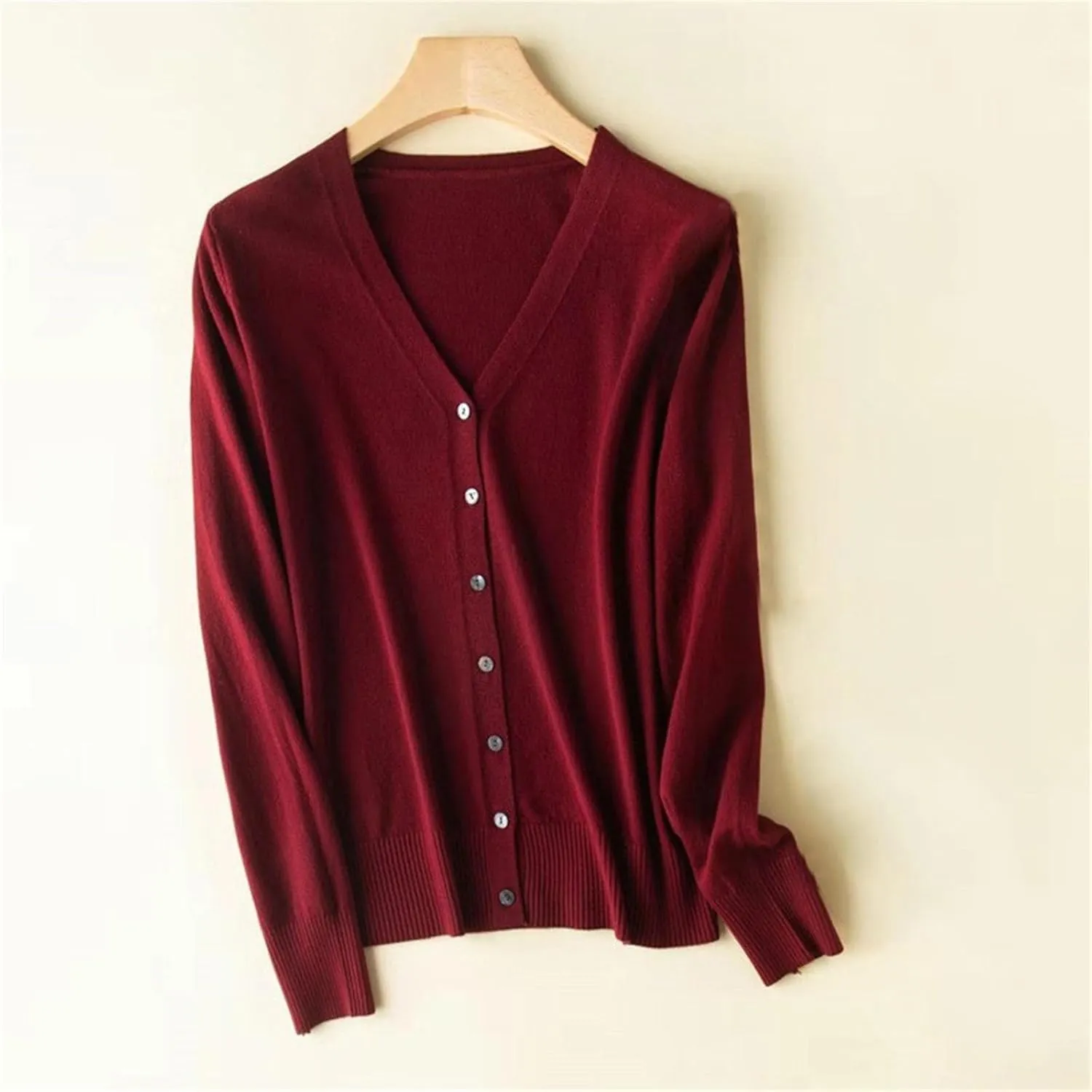Womens 2024 Fall Fashion Cardigan Sweaters Lightweight V Neck Button Ribbed Knit Jumpers Comfy Open Front Casual Top