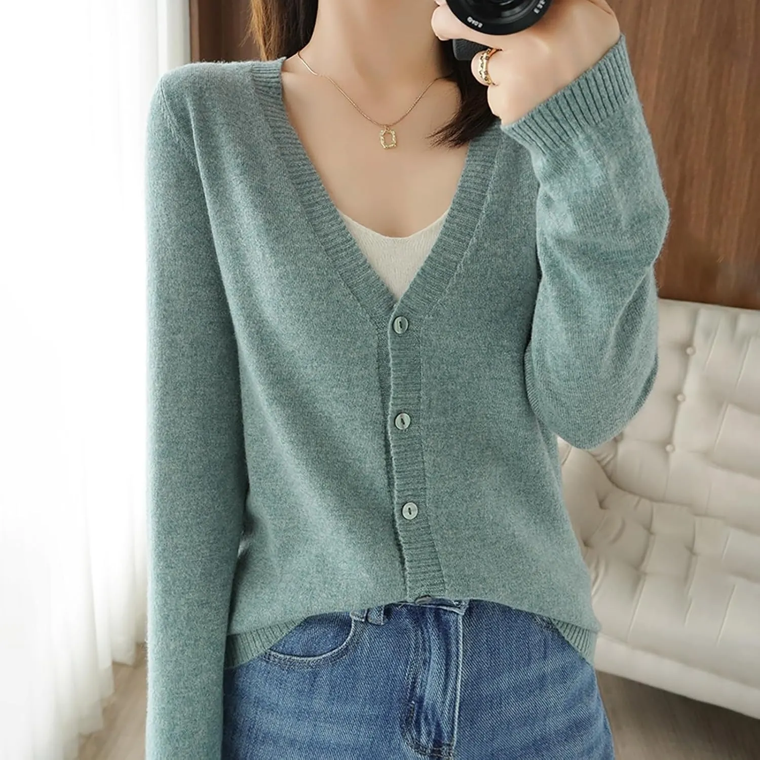 Womens 2024 Fall Fashion Cardigan Sweaters Lightweight V Neck Button Ribbed Knit Jumpers Comfy Open Front Casual Top