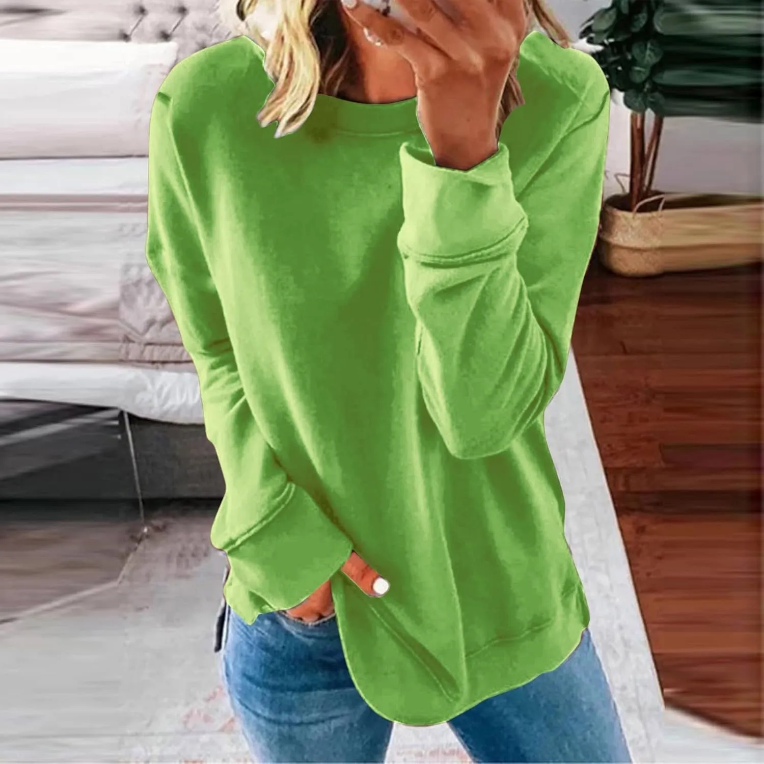 Womens Casual Sweatshirt Crewneck Loose Plain Pullover Tee Fashion Long Sleeve Lightweight Home Cozy Tunics Blouse