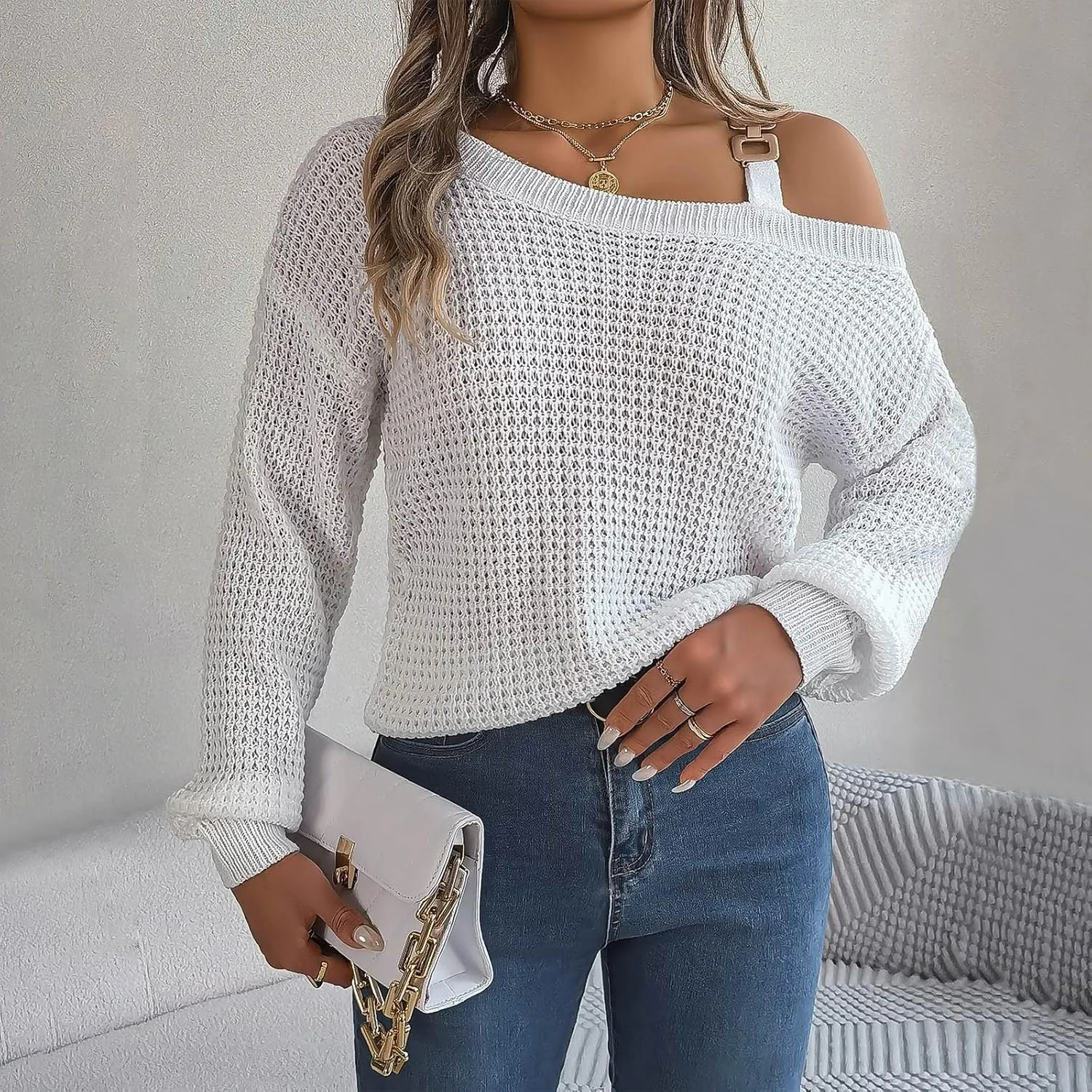 Women's Fashion Casual Loose Metal Buckle Spliced Off-Shoulder Sweater Solid Color Long Sleeve Sweater Pullover Top