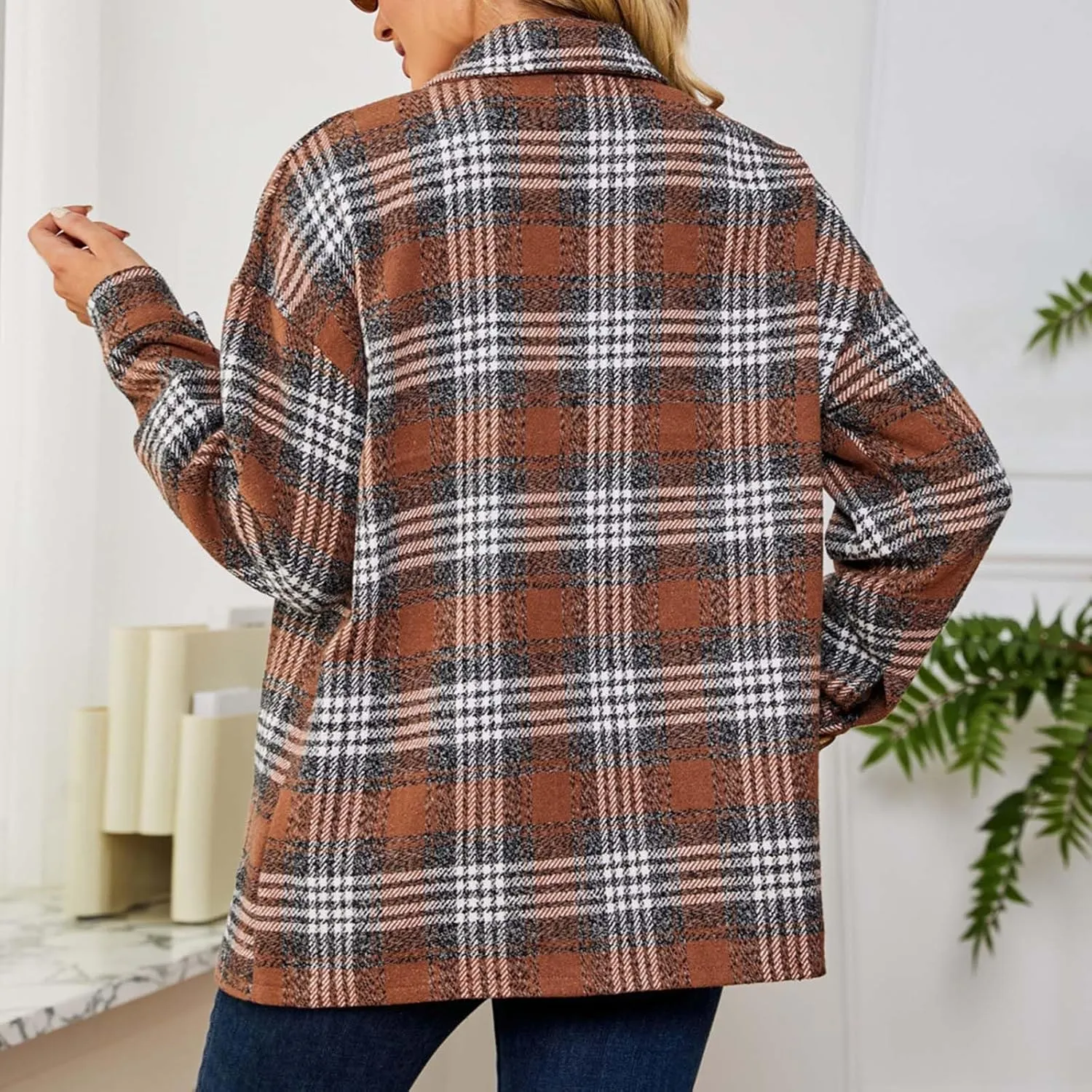 Women's Fashion Flannel Wool Blend Plaid Shacket Long Sleeve Button Up Jackets Coat Fall Winter Outdoor Casual Jacket