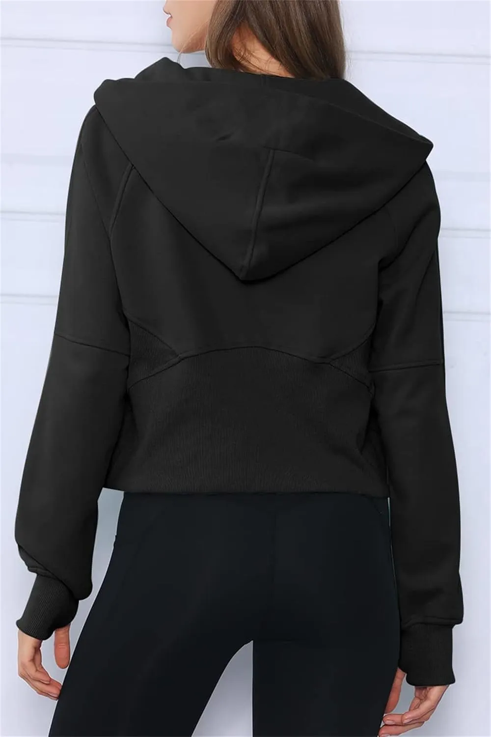 Womens Half Zip Sweatshirts Cropped Long Sleeve Hoodies Oversized Fleece Quarter Zip Up Pullover Tops with Thumb Hole